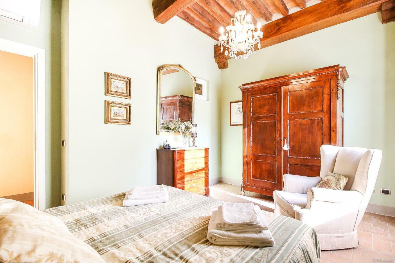 Apartment Guinigi With Private Courtyard Lucca Kültér fotó